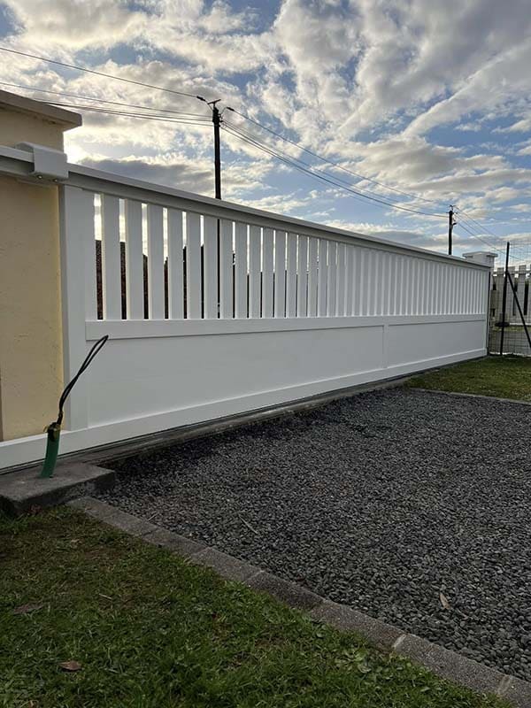 Terrassement Cloture Portail Enrobe Creation parking Izon Libourne Creon Ambares - J2CTP - Galerie 1