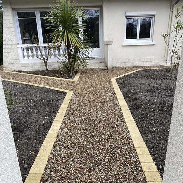 Terrassement Cloture Portail Enrobe Creation parking Izon Libourne Creon Ambares - J2CTP - texte 2