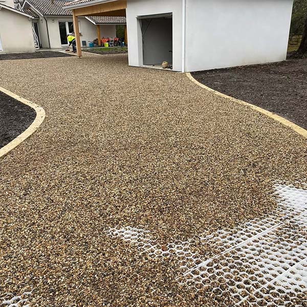 Entreprise pose enrobe Izon Libourne Creon Ambares - J2CTP - 02 Création et Aménagement de Surfaces